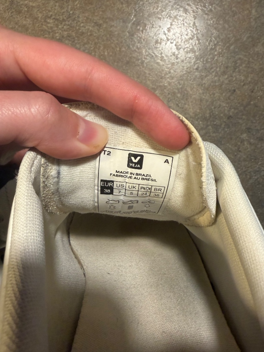 Veja mint and green sneakers - Picture 6 of 6
